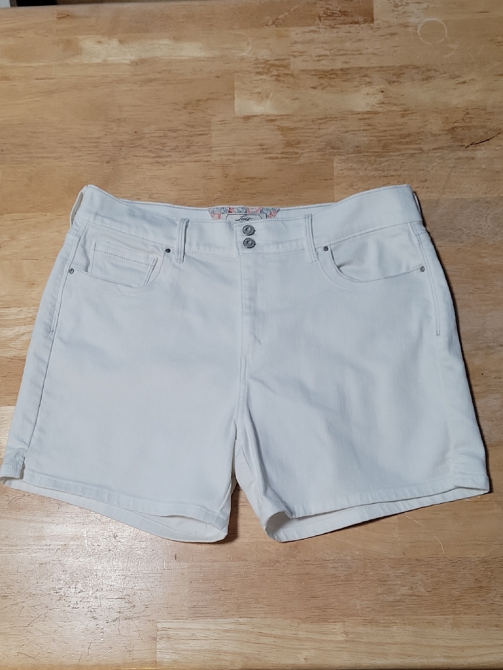 Levi' Women's White Denim Shorts